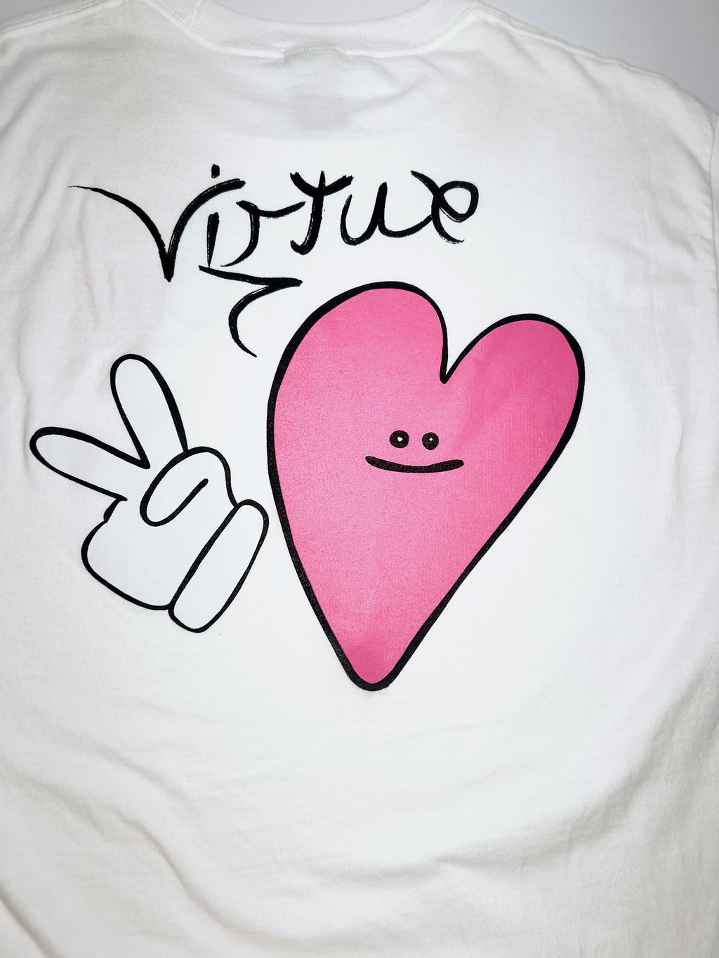 V7 long sleeve unisex graphic T shirt
